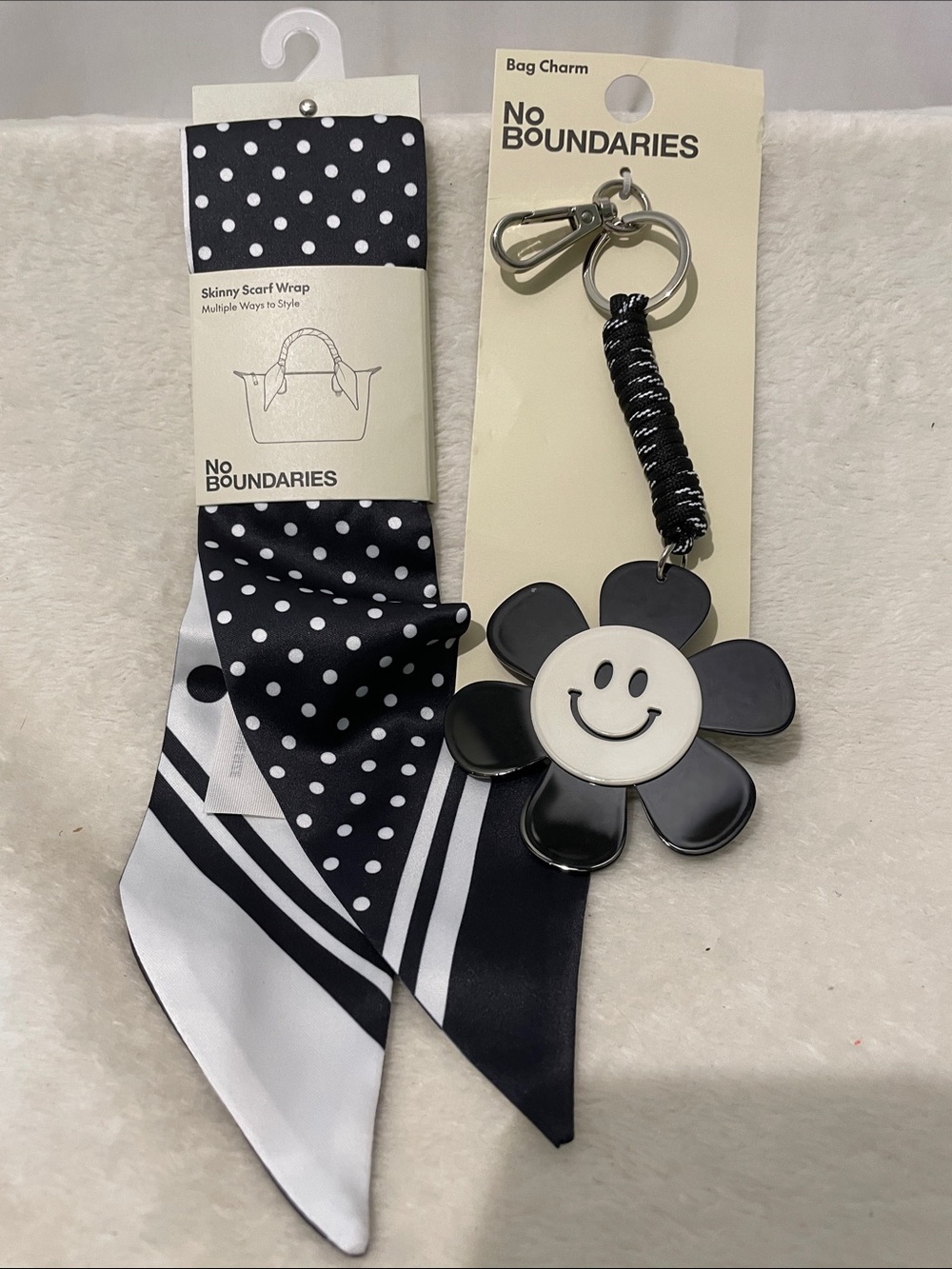 🆕No Boundaries Black & White Polka Dot Skinny Scarf with Smiley Flower Bag Charm